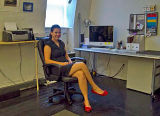 a grand assistant office